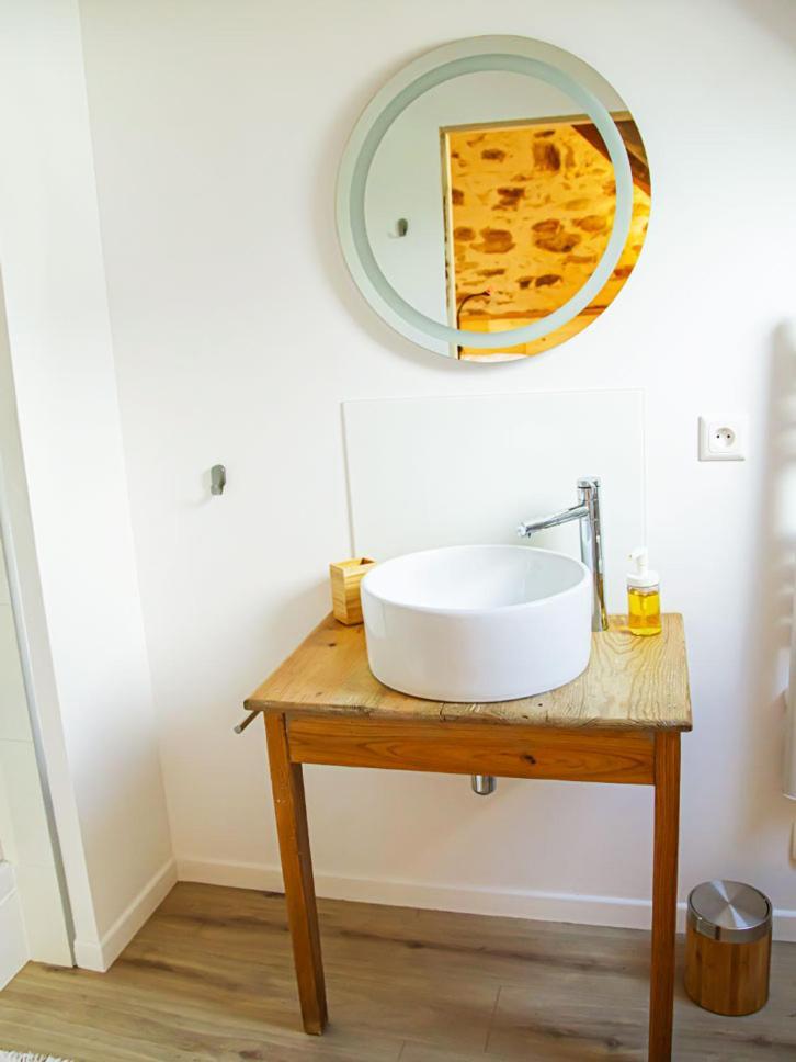 Le Cinquante Bed and Breakfast Groix Exteriör bild
